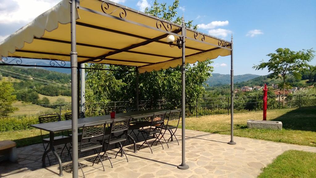 La Collina Dei Franchi Bed & Breakfast Camporgiano Dış mekan fotoğraf